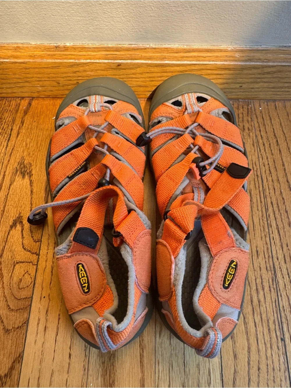 Keen Kids Orange and Gray Closed-Toe Sandals Size 6 Outdoors Waterproof